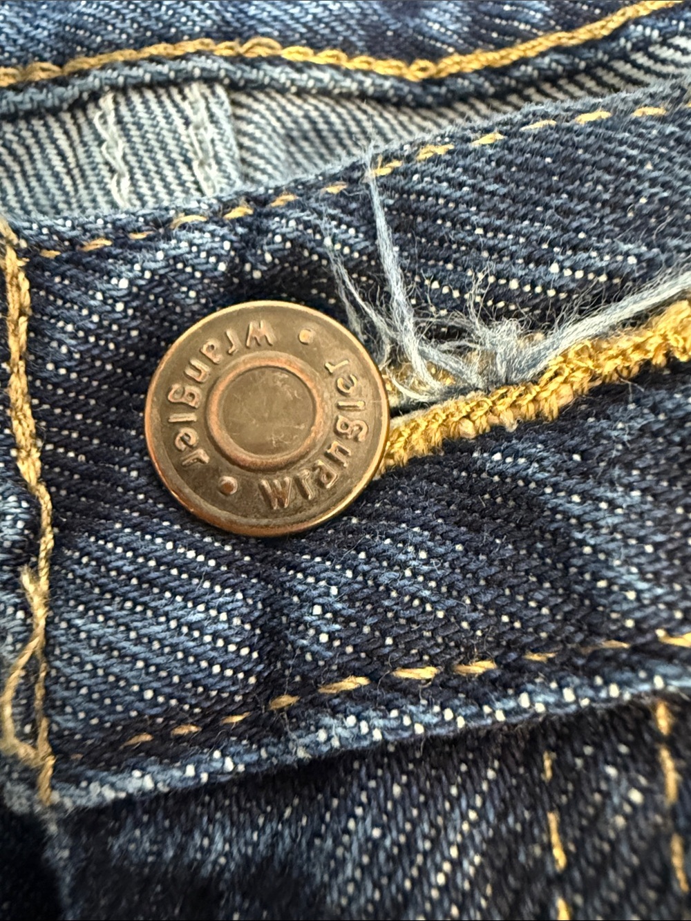 Wrangler Men's Classic Relaxed Blue Denim Jeans 40x30 - Picture 4 of 7